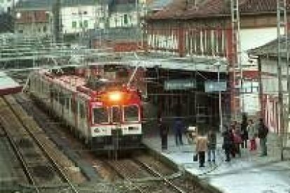 Imagen de la estación de Ponferrada, donde estuvieron detenidos los viajeros del Estrella de Galicia