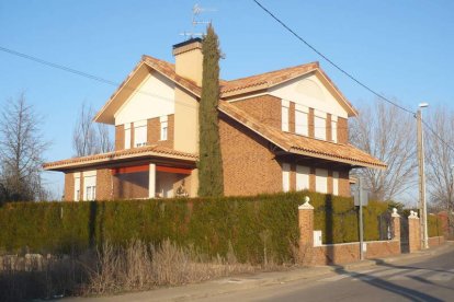 Domicilio de la supuesta autora de la estafa de Caja España-Duero en la zona de Vilecha.