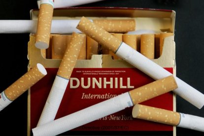 Cigarrillos Dunhill.