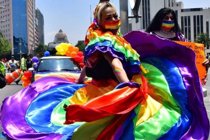 Ciudad de México inundó las calles de color. EFE