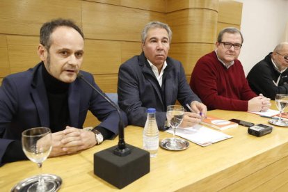 Héctor Escobar, Joaquín S. Torné, Enrique Mendoza y Francisco Igea. RAMIRO