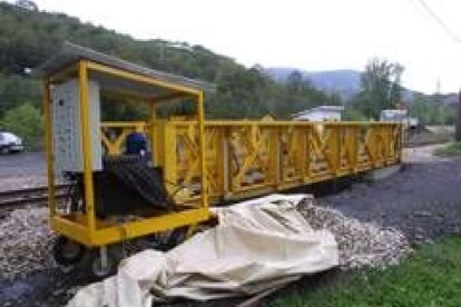 El puente permite construir pasos subterráneos sin cortar el tráfico