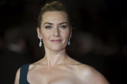 Kate Winslet posa en la premiere de la película Steve Jobs en el BFI London Film Festival.