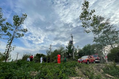 Operativo de los Bomberos en Seisón de la vega. BOMBEROS DE LEÓN