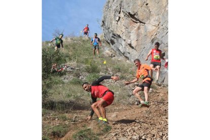 Varios atletas, en la Biosfera Trail del año pasado. DL