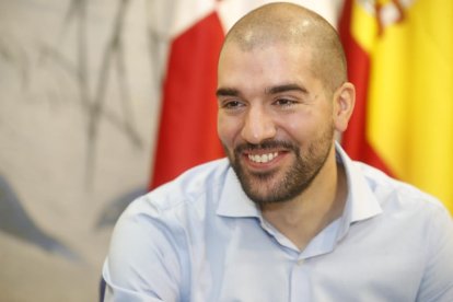 El astronauta leonés Pablo Álvarez, hoy en León. RAMIRO