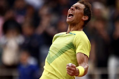 Nadal celebra su triunfo frente a Aliassime en un partido en el que tuvo que emplearse a fondo. VALANT