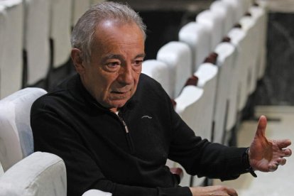 Gómez fue elegido ayer por una mayoría amplia.