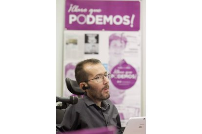 Pablo Echenique.