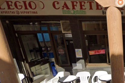 Cafetería donde se ha vendido parte del segundo premio. DL