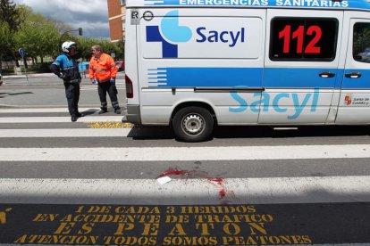 El Ayuntamiento pintó estas pasadas semanas un mensaje en el paso del atropello.