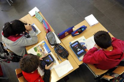 Un grupo de escolares de un centro leonés. MARCIANO PÉREZ