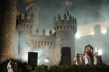 Noche templaria en Ponferrada. L. DE LA MATA