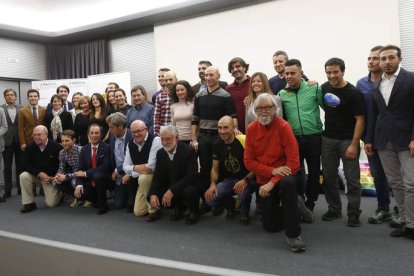 Foto de familia de los premiados en la Gala de Deportes de Montaña de Castilla y León. JESÚS F. SALVADORES