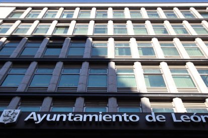 La administración municipal ha pagado más de 152 millones de euros de la deuda financiera desde el año 2010. RAMIRO