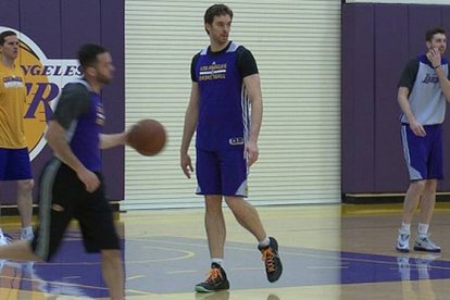 Pau Gasol, durante el entrenamiento de este martes con Los Ángeles Lakers.