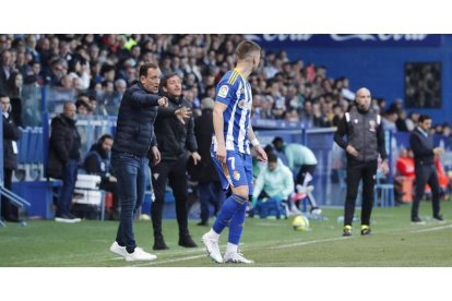 Dani Ojeda, titular indiscutible en la Deportiva, reflexionó ayer sobre las últimas noticias referidas a su futuro. ANA F. BARREDO