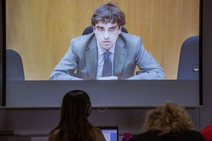 El asesor contable del grupo Nóos Luis Tejeiro, durante su declaración. CATI CLADERA