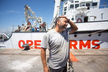 El Open Arms es un buque de rescate humanitario que ahora busca puerto. CASTELLÓ