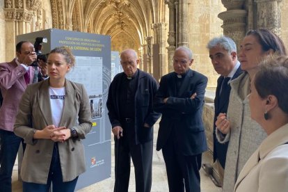 Inauguración de la exposición en la Catedral de León. JCYL