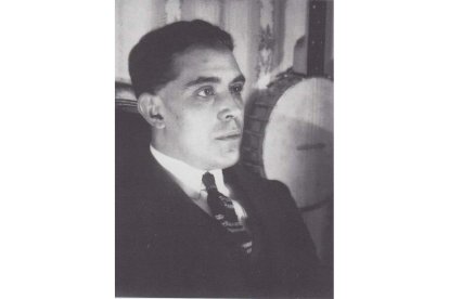 Retrato de Juan Gris rrealizado por Man Ray