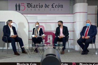 Julio César Álvarez, Susana Vergara, David Ramos y Manuel Rilo. RAMIRO