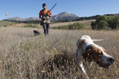 La media veda levantó el miércoles el telón en la provincia. JESÚS F. SALVADORES