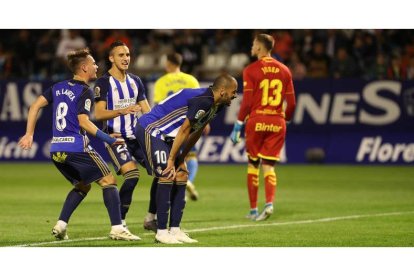 Yuri tratará de anotar frente a la UD Las Palmas para ser el máximo goleador histórico. L. DE LA MATA