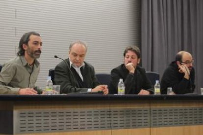 Alberto R. Torices, Enrique Vila Matas, Ray Loriga y Alberto Olmos, en la mesa redonda.