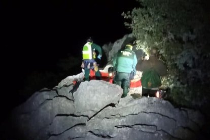 Uno de los rescates efectuados este fin de semana en la montaña leonesa. SUBDELEGACIÓN DEL GOBIERNO