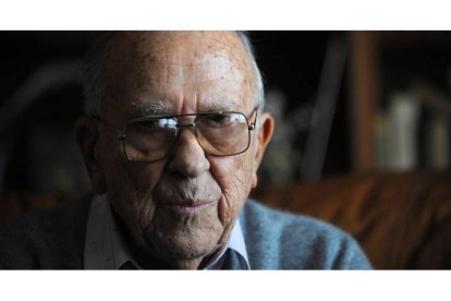 Santiago Carrillo.