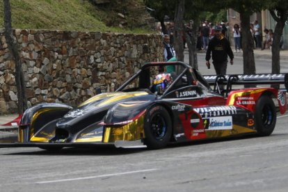 Alfonso Senín cumplió con los pronósticos y ganó. L. DE LA MATA