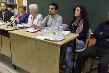 Francisco Barrientos, Inmaculada del Peso, Vírgenes Cachero, Senén del Canto, Carmen Crespo e Ignacio Zapatero.