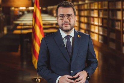 El presidente de la Generalitat, Pere Aragonès, en su discurso institucional con motivo de la Diada de Sant Esteve. ARNAU CARBONELL