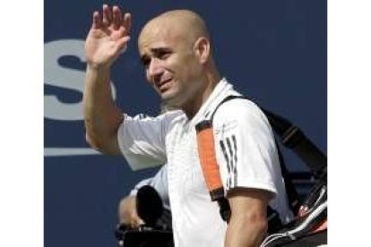 Agassi llora tres el partido disputado ayer en Nueva York