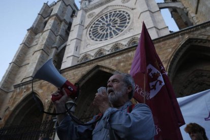 Reivindicación educativa en la marcha.