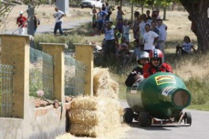 El circuito contaba con una curva que muy pocos sortearon con facilidad.