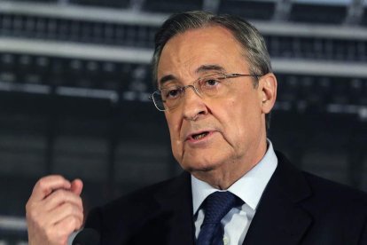 Florentino Pérez considera que la Supertliga llega para salvar el fútbol de la ruina. BALLESTEROS