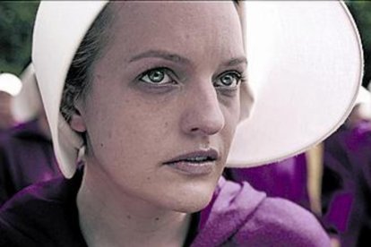 Elisabeth Moss, protagonista de Handmaids Tale, de Hulu.