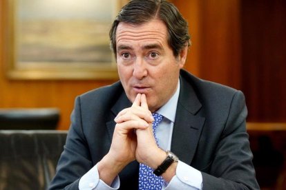 El presidente de CEOE, Antonio Garamendi, en un momento de la entrevista.