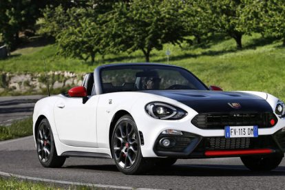 El nuevo 124 Spider revive sensaciones, experiencias de la conducción deportiva… en el XXI.