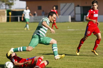 El equipo virginiano se vio superado en su feudo por el filial numantino. F. OTERO PERANDONES