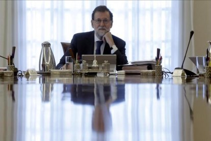 Mariano Rajoy durante el Consejo de Ministros extraordinario del pasado día 7 de septiembre convocado para recurrir la ley del referéndum