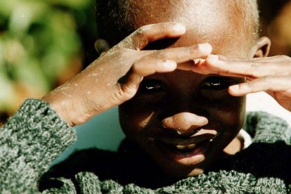 Nkosi Johnson, pequeño activista antisida fallecido en 2001