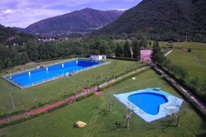 Piscinas de El Carbachón en Caboalles de Abajo