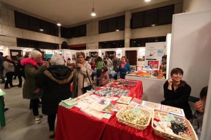 La feria permanecerá en Estación Arte hasta el día 8. ANA F. BARREDO