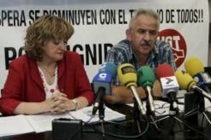 Carmen Ámez y Nicolás Sanz en un momento de la rueda de prensa