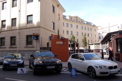 Vehículos de alta gama intervenidos en el transcurso de la operación. DL
