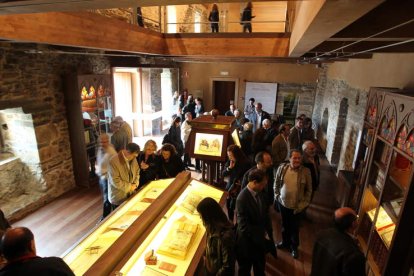 El acceso a la Biblioteca Templaria, el día de la inauguración de la primera fase del centro de investigación en 2012.