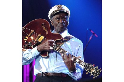 Chuck Berry durante un concierto en Barakaldo.